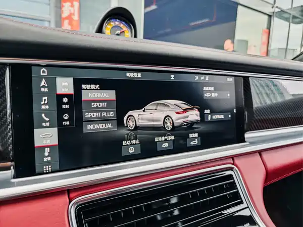 Porsche Panamera 2017