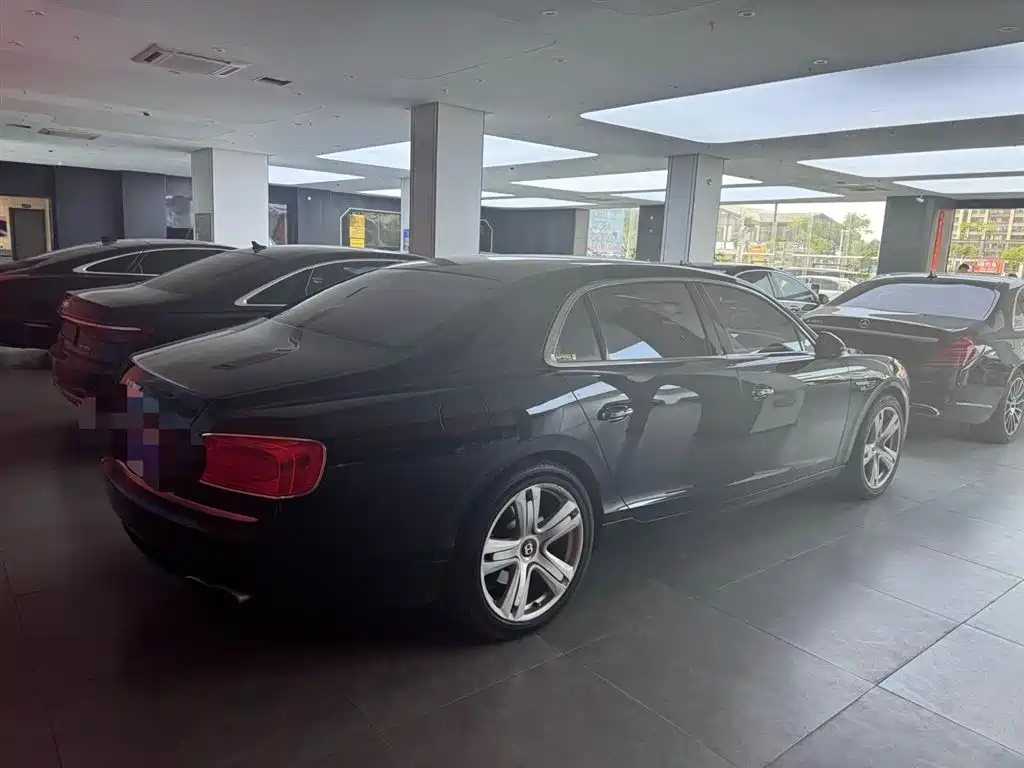 Bentley Flying Spur 2014 — фото 5