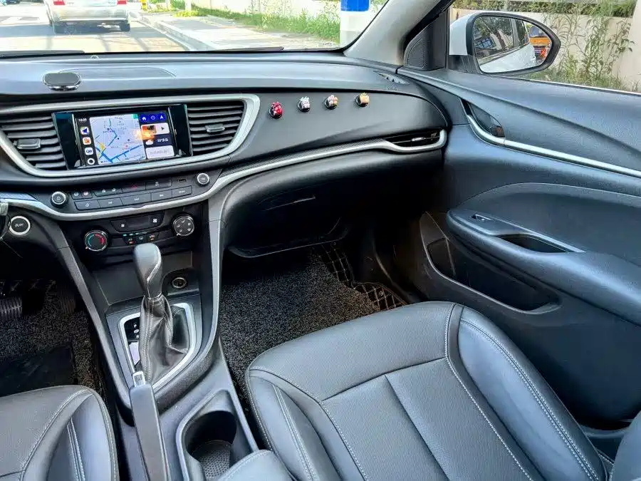 Buick Excelle 2015 — фото 6