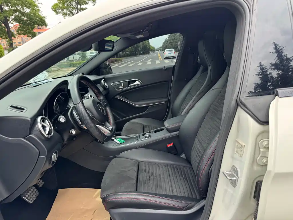 Mercedes-Benz CLA 2018 — фото 8