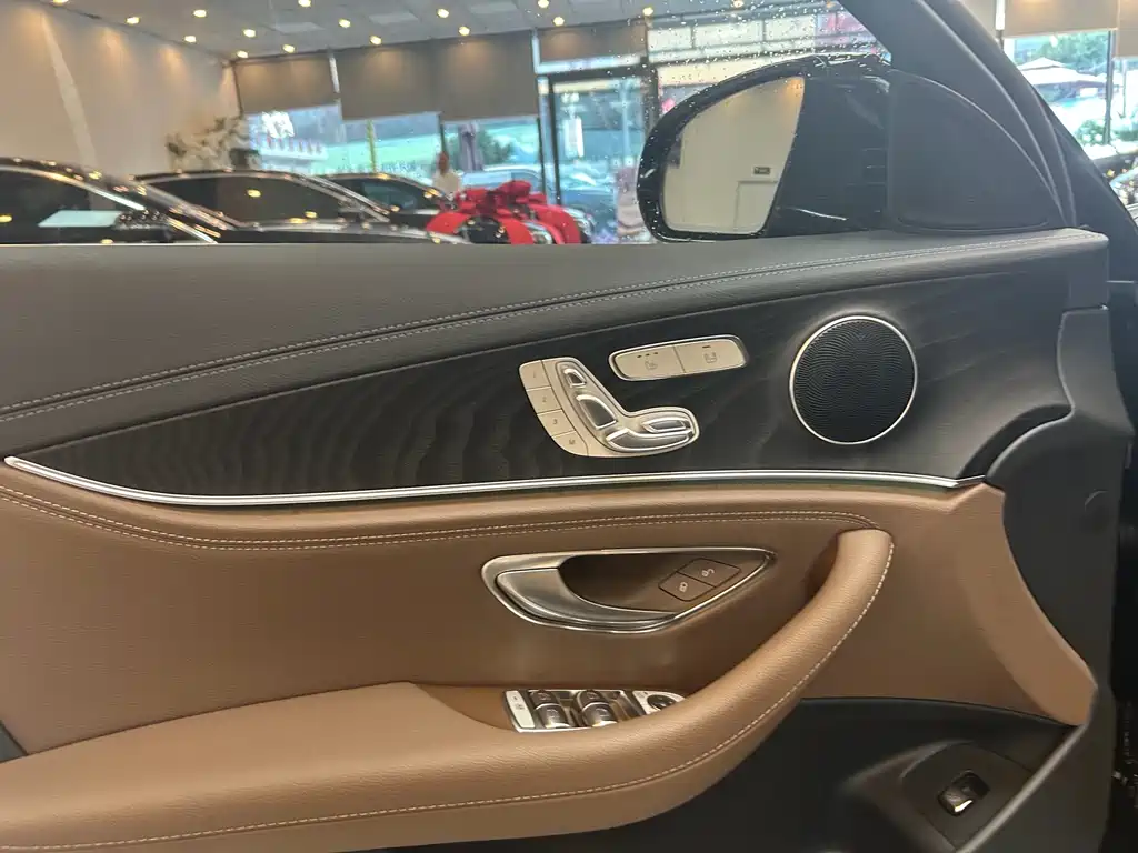 Mercedes-Benz E-Class 2017