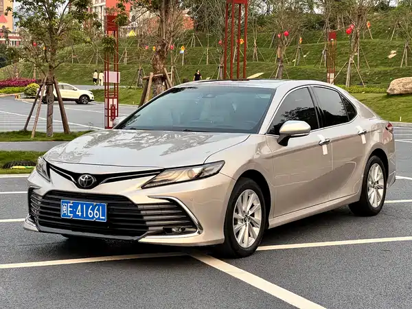 Toyota Camry 2021