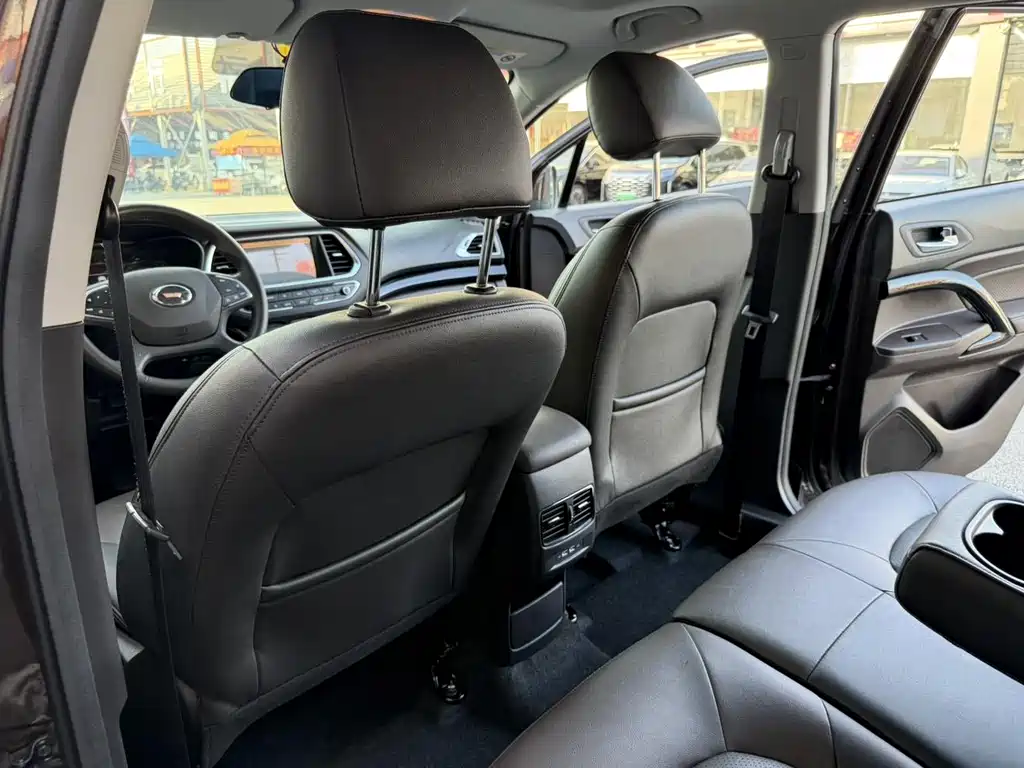 GAC Motor Trumpchi GS4 2018 — фото 23