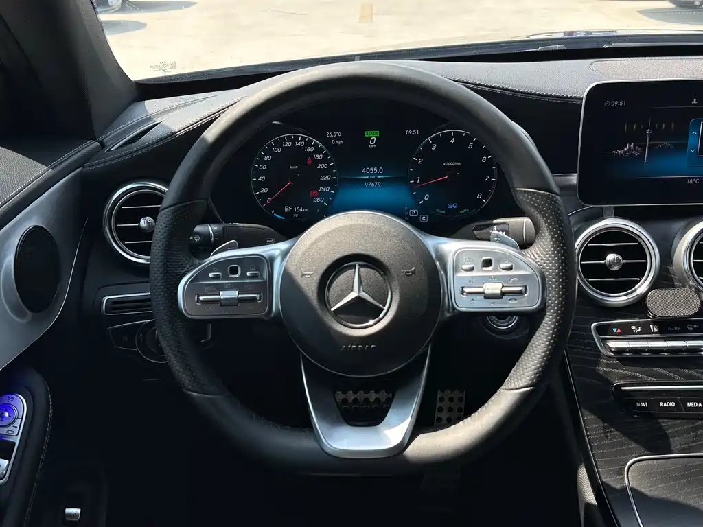 Mercedes-Benz C-Class 2019 — фото 14