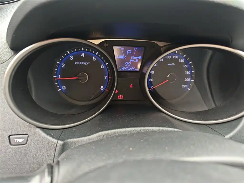 Hyundai ix35 2015 — фото 12