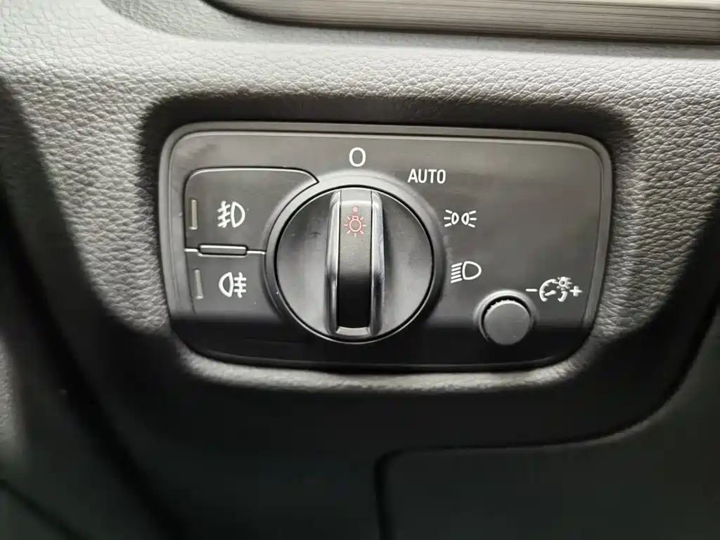 Audi A3 2015 — фото 21