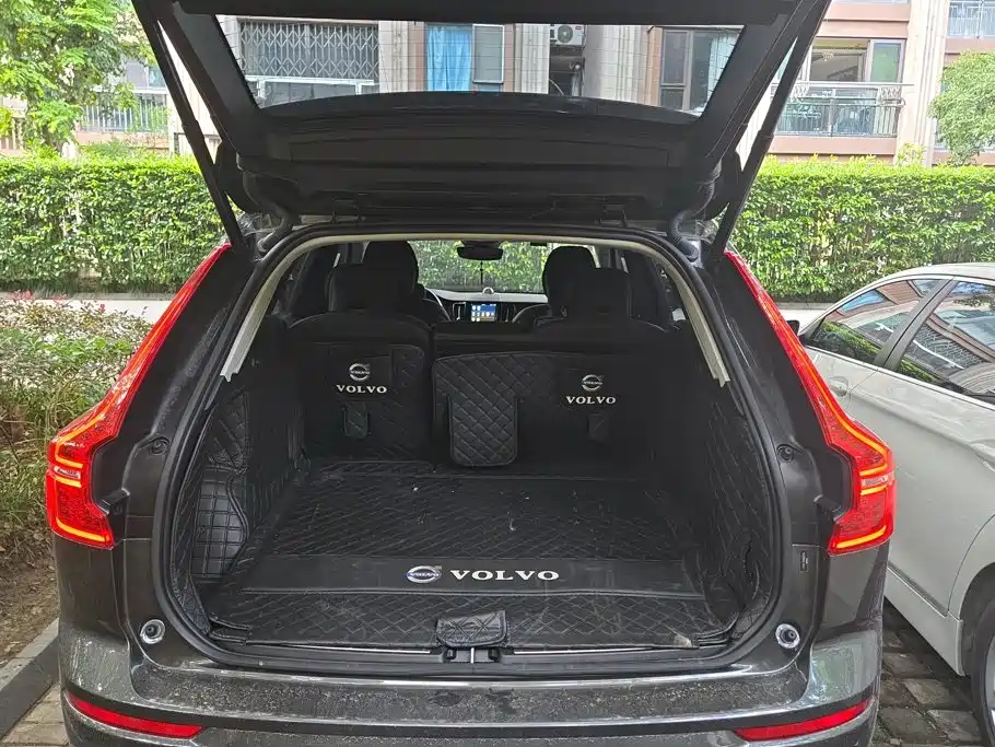 Volvo XC60 2021