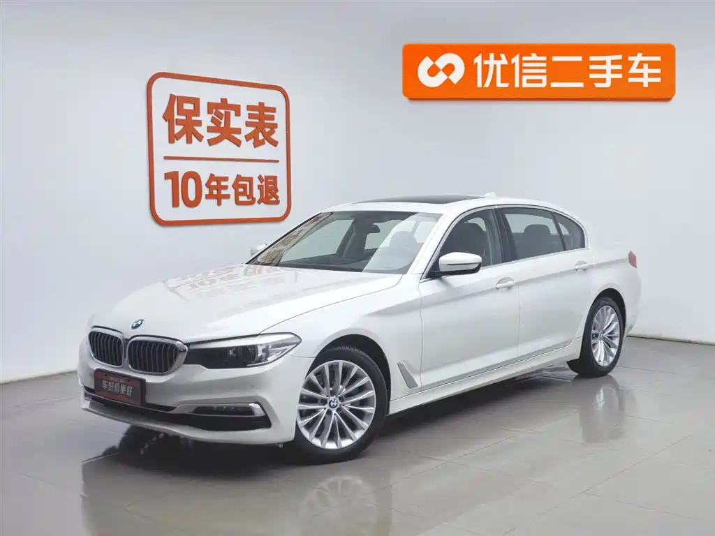 BMW 5 Series 2019 — фото 1