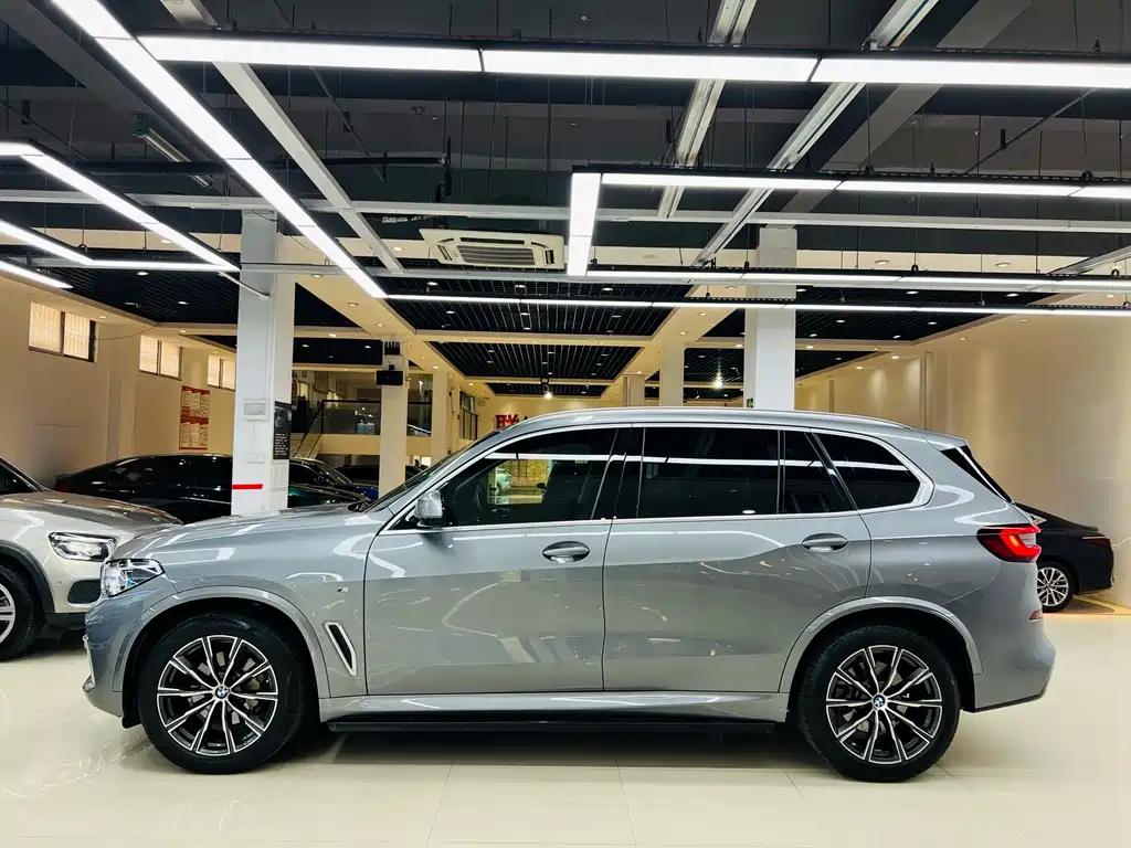 BMW X5 2023 — фото 16