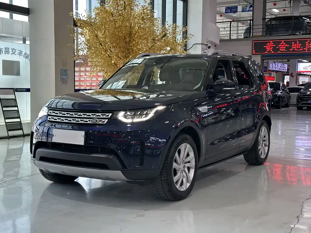 Land Rover Discovery 2018 — фото 1