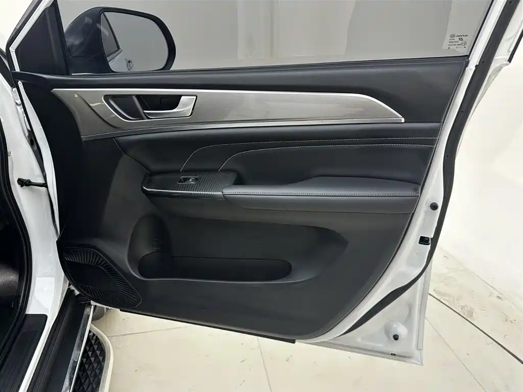 Haval M6 2022 — фото 14