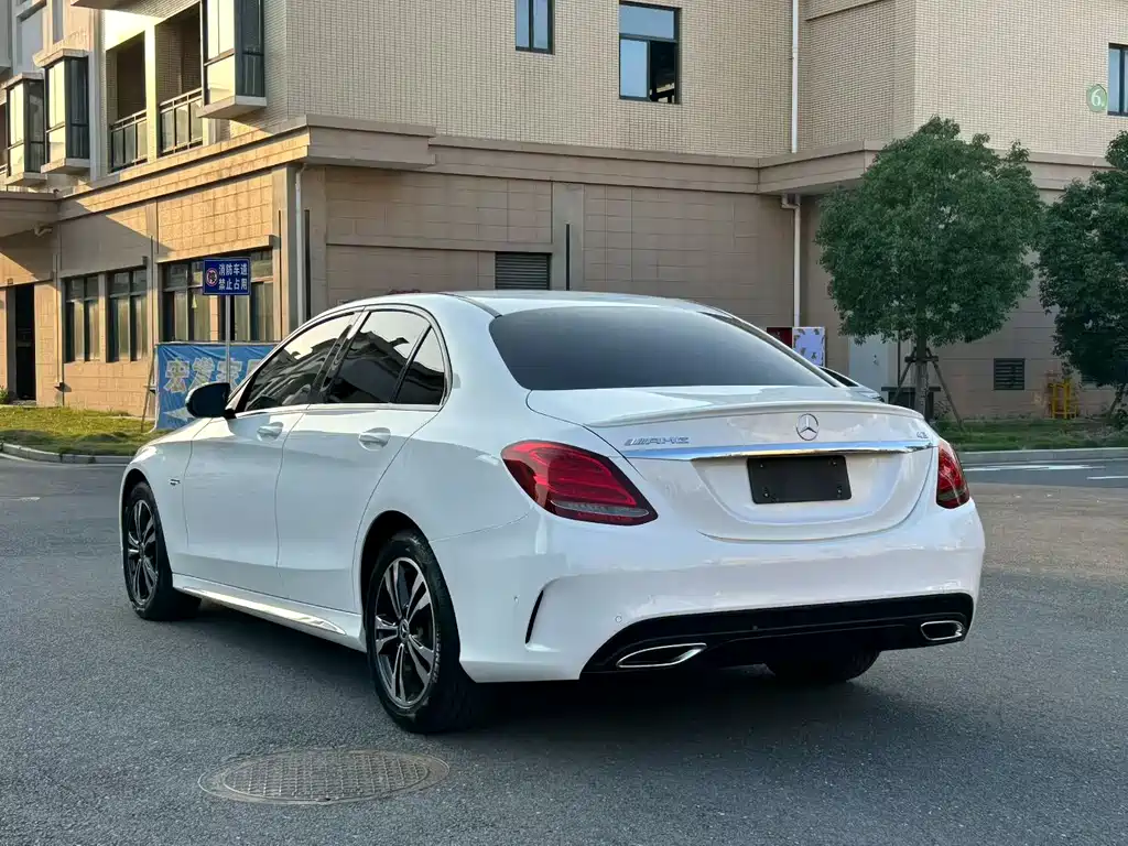 Mercedes-Benz C-Class 2018 — фото 4