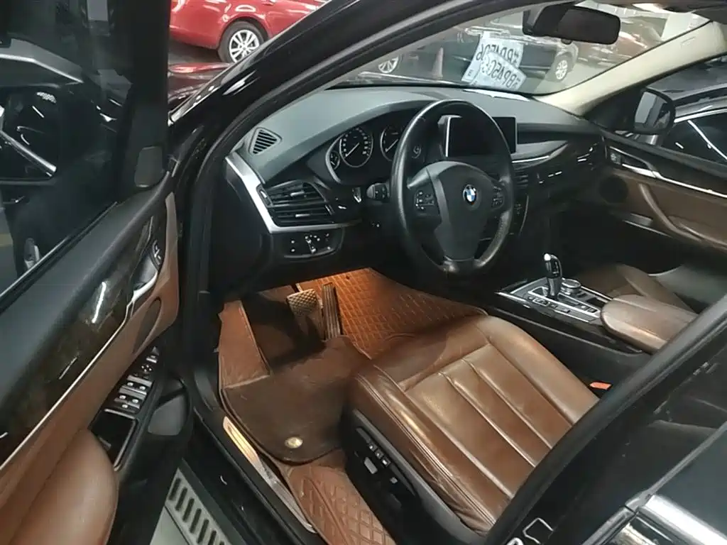 BMW X5 2015 — фото 16