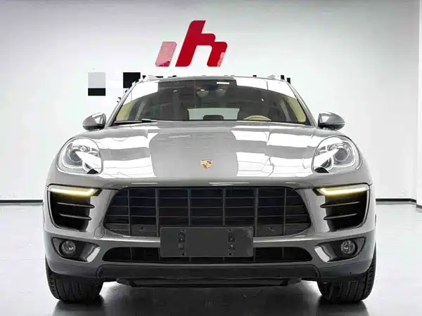 Porsche Macan 2014