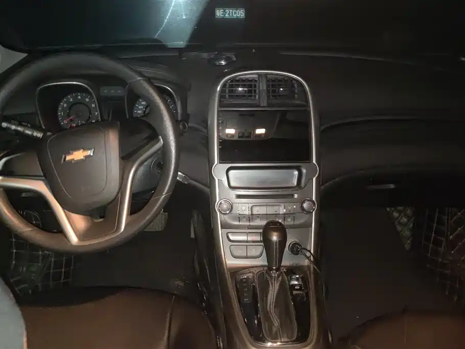 Chevrolet Malibu 2014 — фото 12