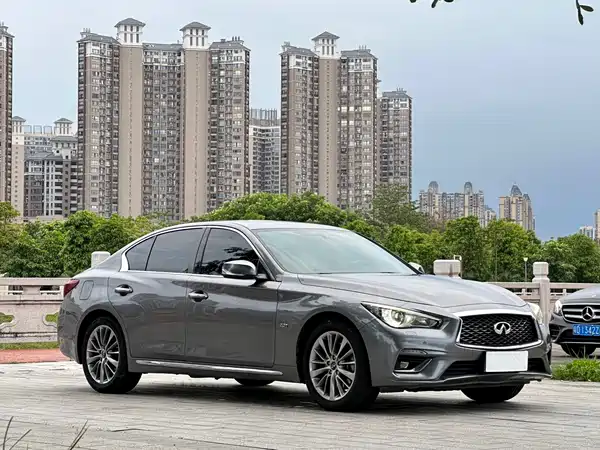 Infiniti Q50L 2019