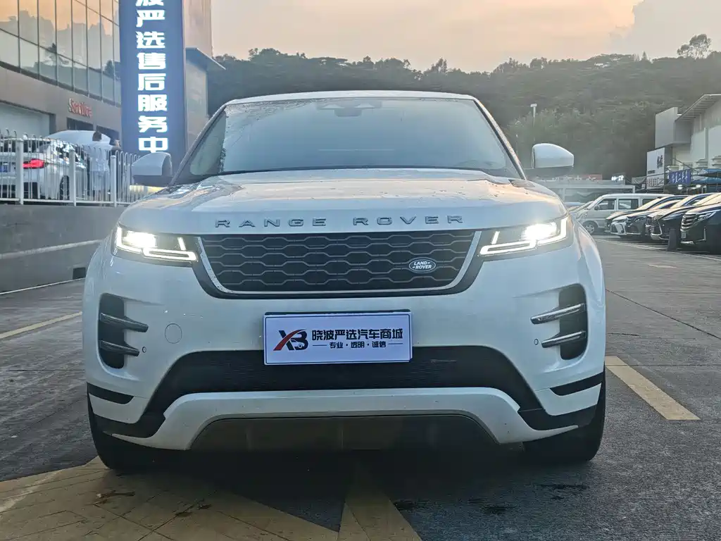 Land Rover Evoque 2023 — фото 7
