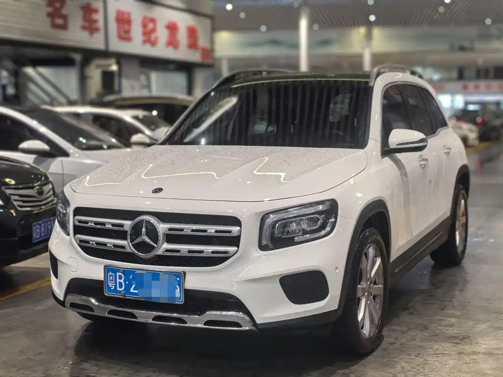 Mercedes-Benz GLB 2020 — фото 1