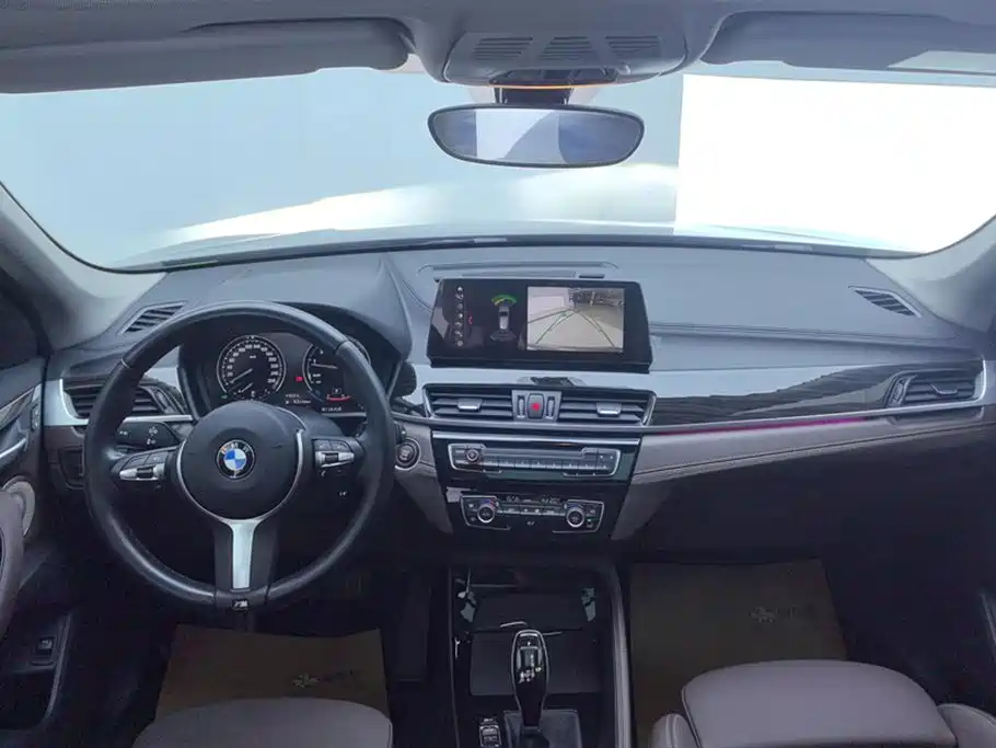 BMW X1 2022 — фото 12