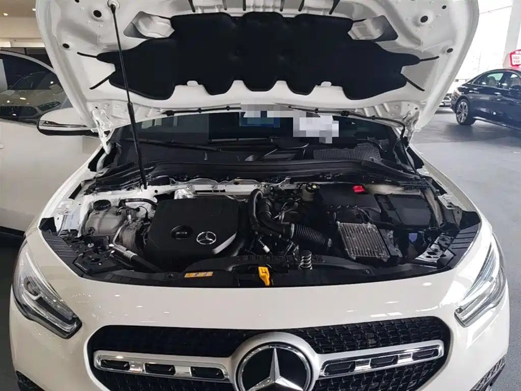 Mercedes-Benz GLA 2024 — фото 20