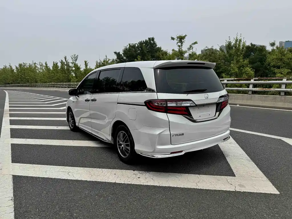 Honda Odyssey 2020 — фото 6