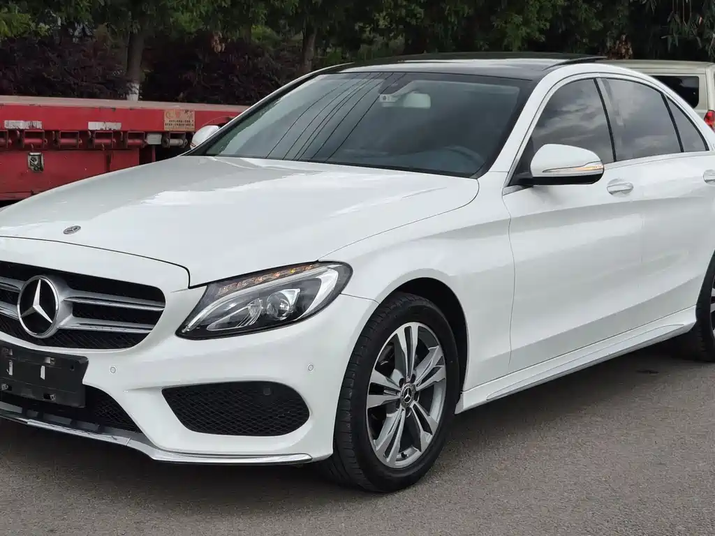 Mercedes-Benz C-Class 2018