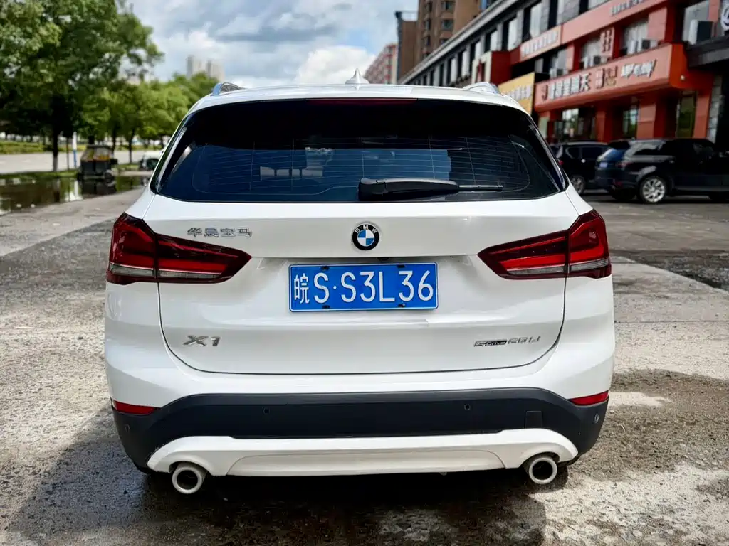 BMW X1 2021 — фото 5