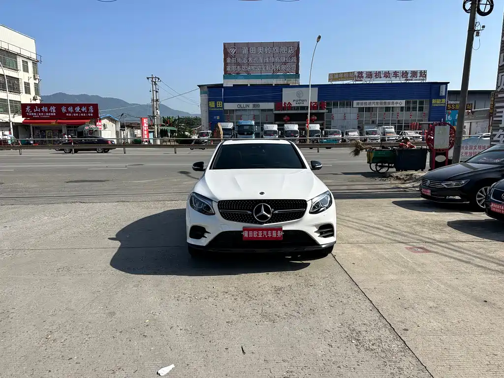Mercedes-Benz GLC Coupe 2018 — фото 1