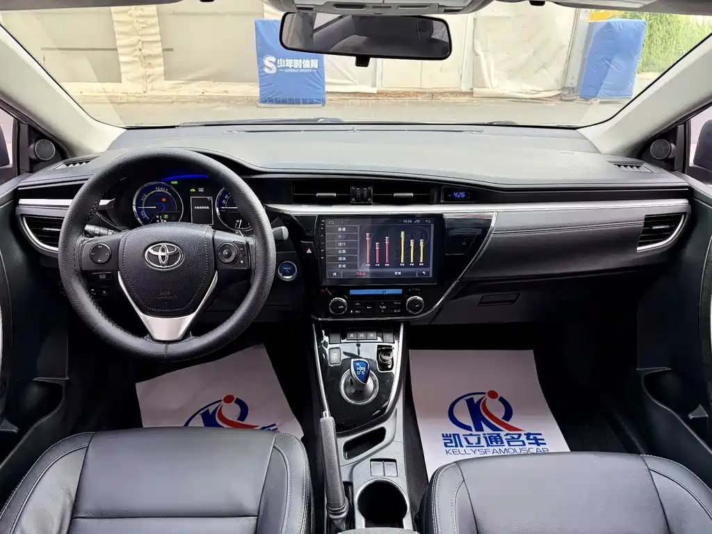 Toyota Corolla 2016 — фото 11