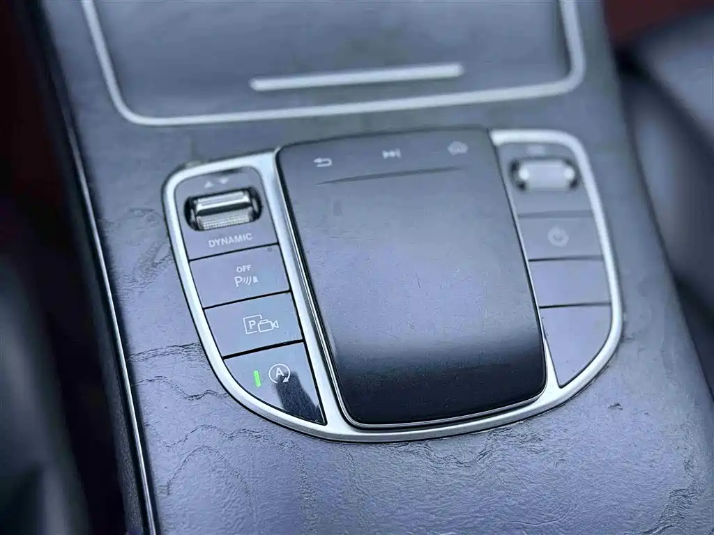 Mercedes-Benz C-Class 2019 — фото 9