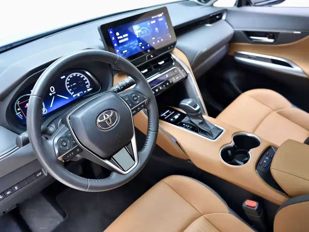 Toyota Venza 2024 — фото 8