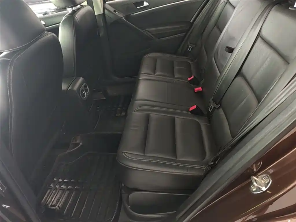 Volkswagen Tiguan 2016 — фото 17