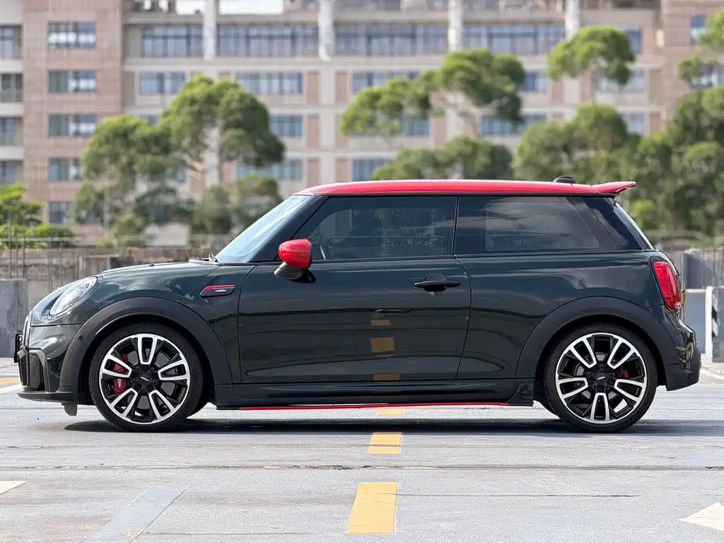 MINI JCW 2022 — фото 10