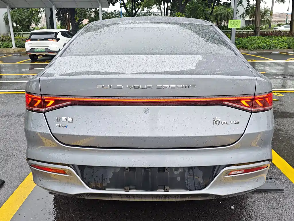 BYD Qin PLUS 2023 — фото 20