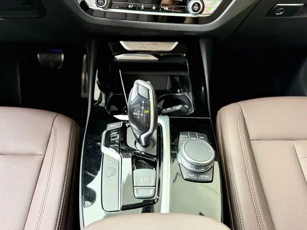 BMW X3 2019 — фото 12