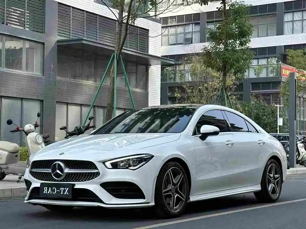 Mercedes-Benz CLA 2022 — фото 1
