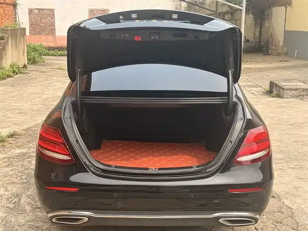 Mercedes-Benz E-Class 2020