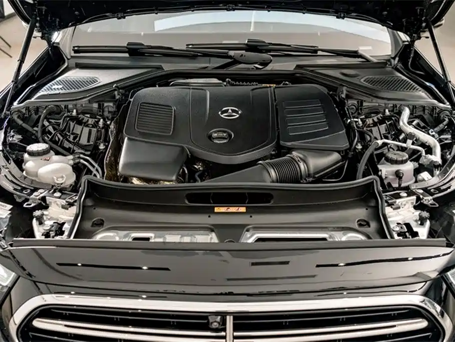 Mercedes-Benz E-Class 2025 — фото 23
