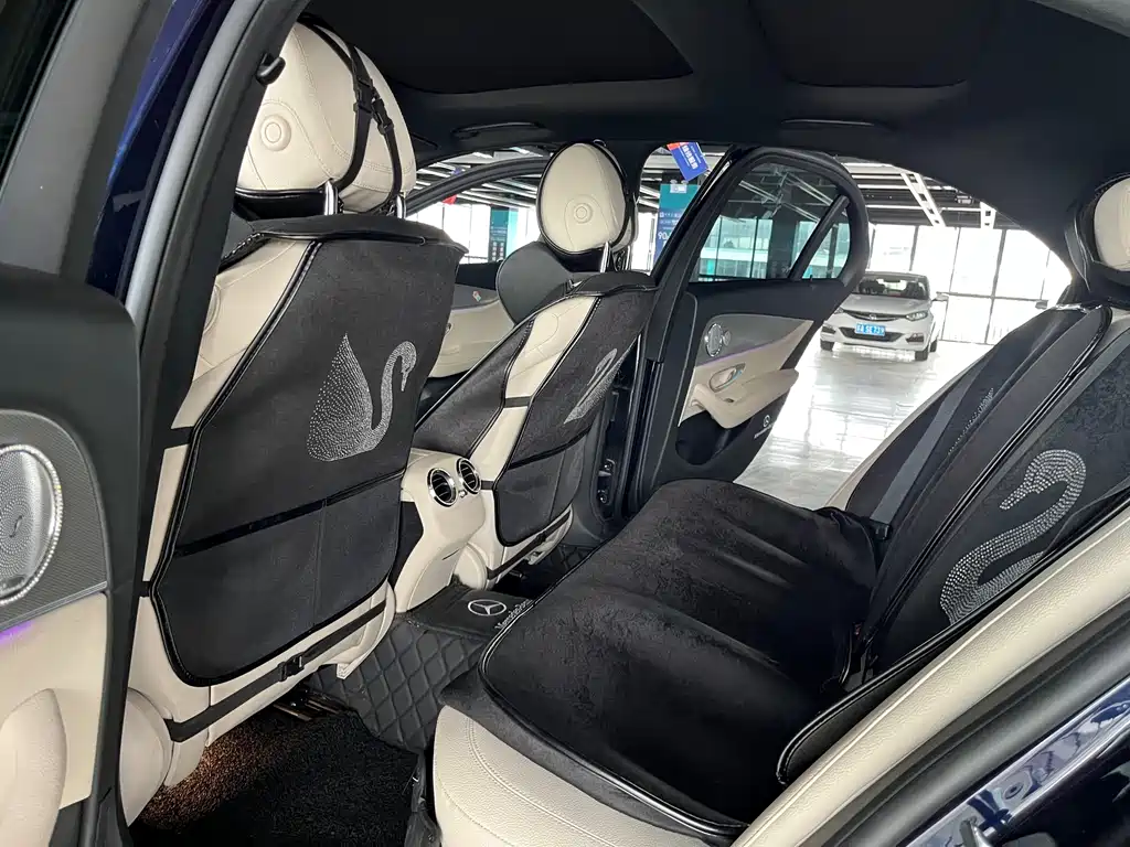 Mercedes-Benz E-Class 2019 — фото 6