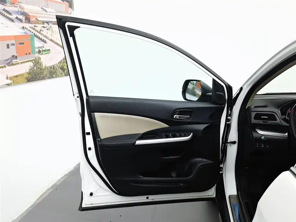 Honda CR-V 2015 — фото 8