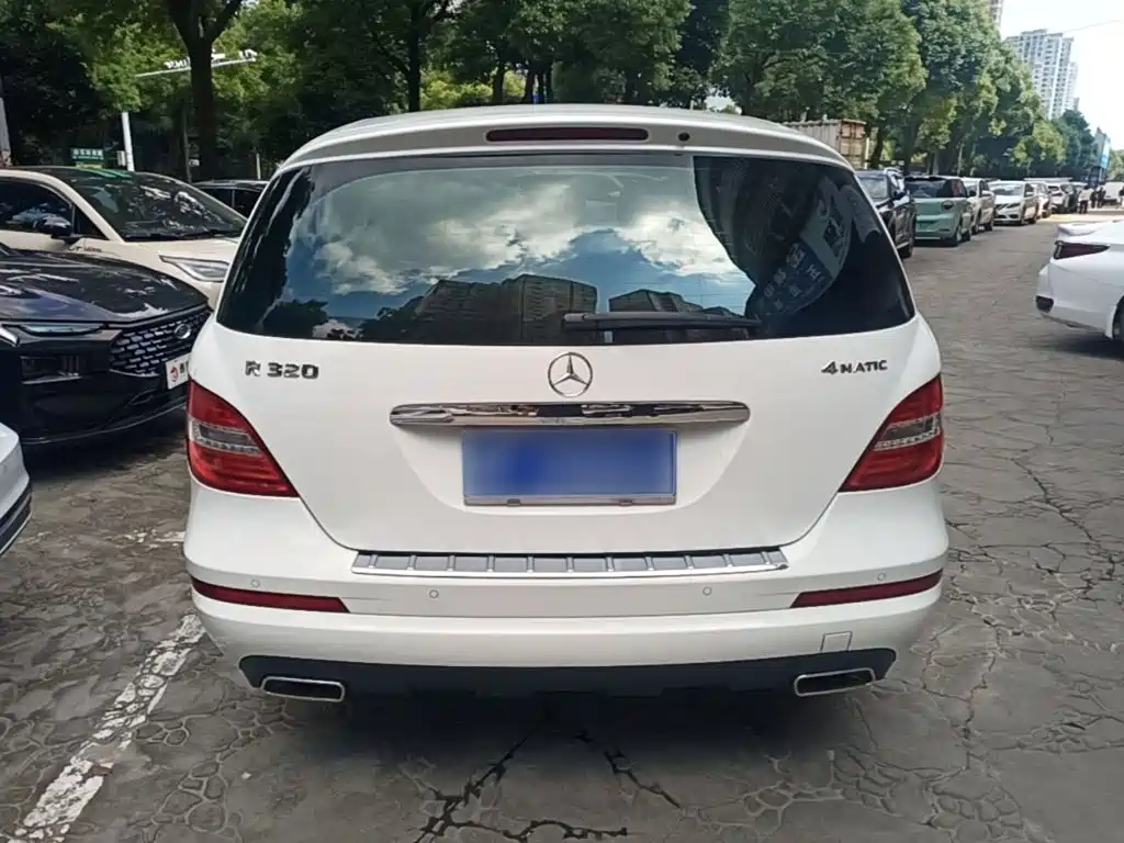 Mercedes-Benz R-Class 2015 — фото 4