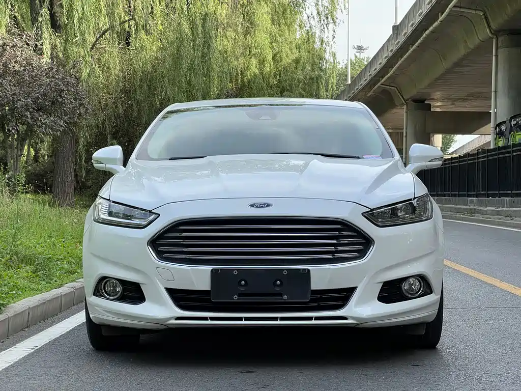 Ford Mondeo 2016 — фото 2
