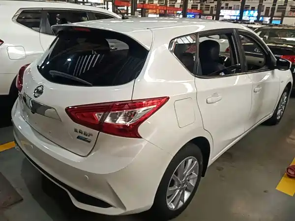 Nissan Tiida 2019
