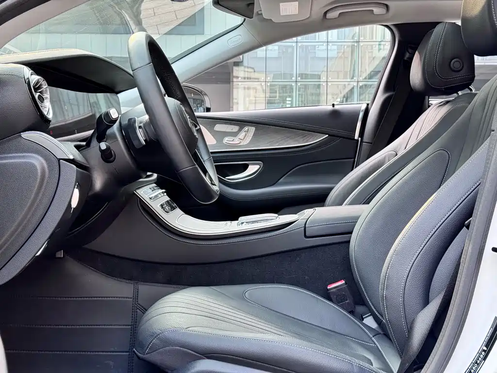 Mercedes-Benz CLS 2022 — фото 10