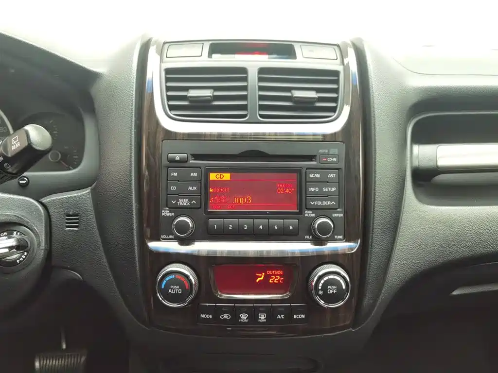 Kia Sportage 2015 — фото 12