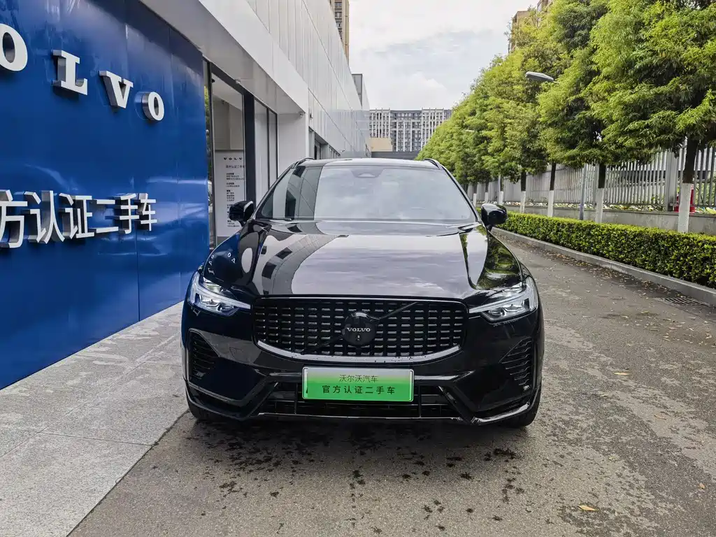 Volvo XC60 PHEV 2024 — фото 3