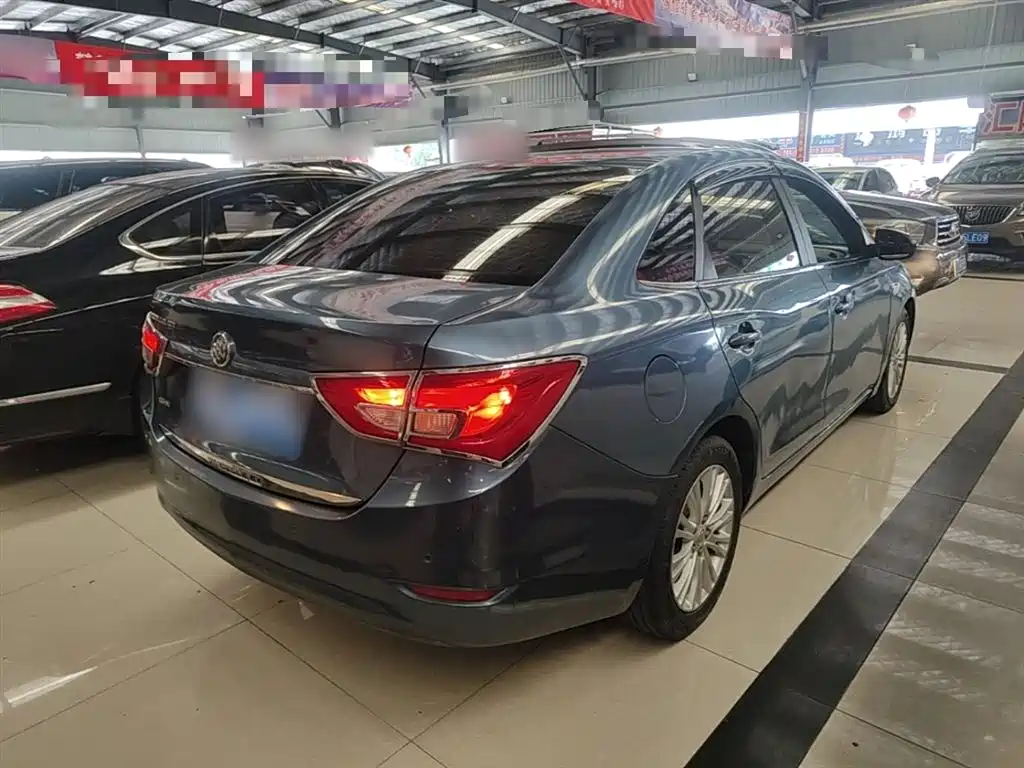 Buick Excelle 2015 — фото 7