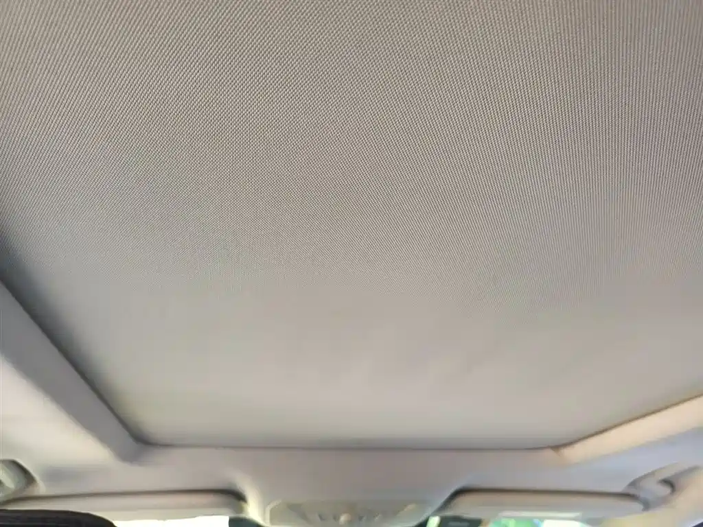 Ford Kuga 2015 — фото 9