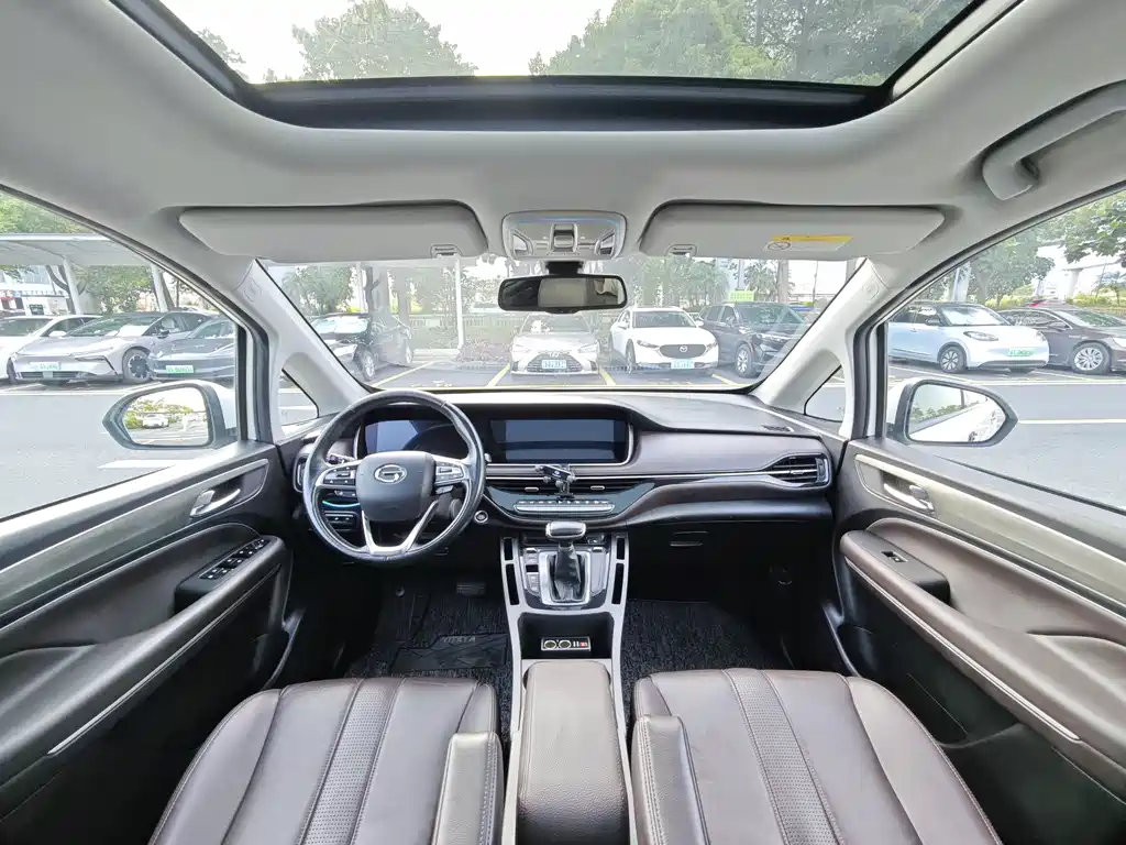 GAC Motor Trumpchi M6 2019 — фото 18