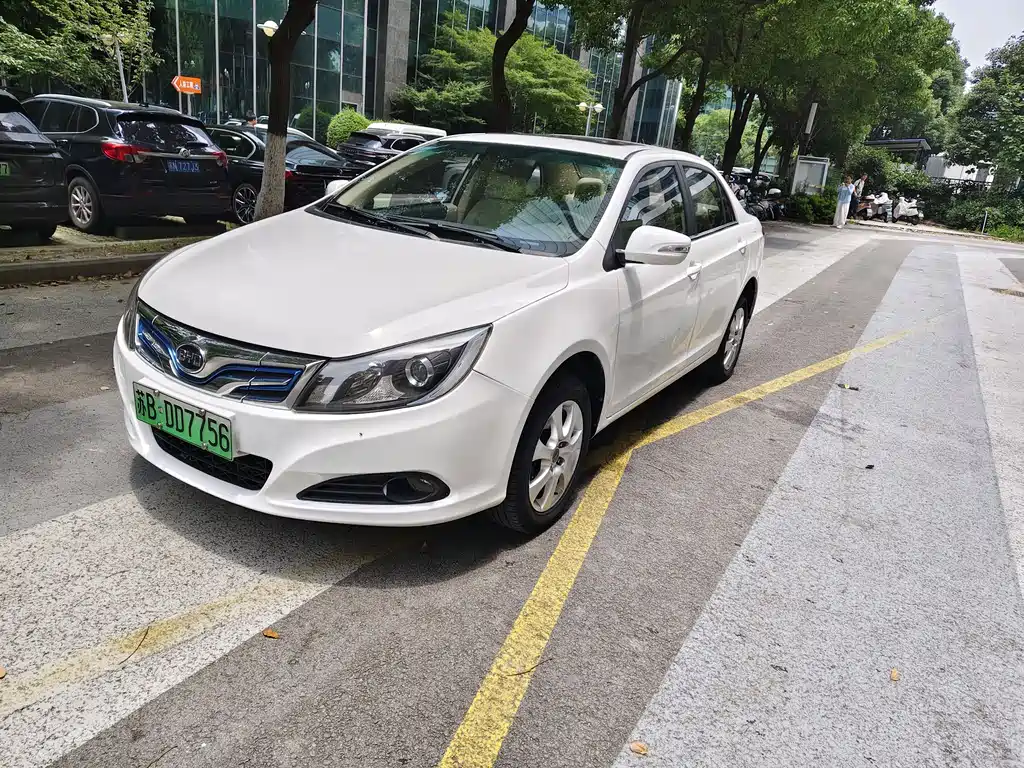 BYD e5 2017